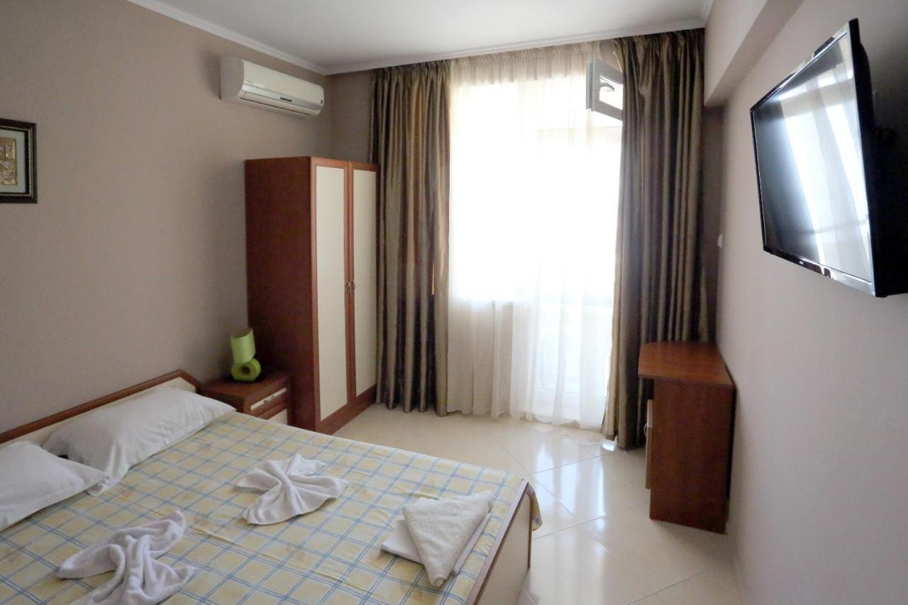 Apartments Dani 포마리 외부 사진