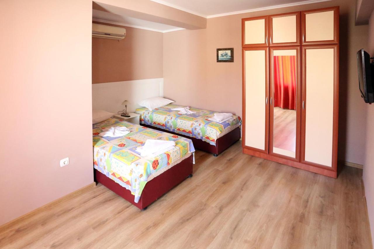 Apartments Dani 포마리 외부 사진