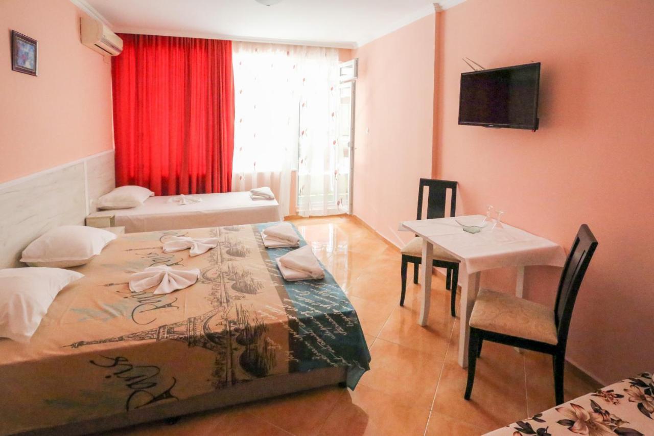 Apartments Dani 포마리 외부 사진