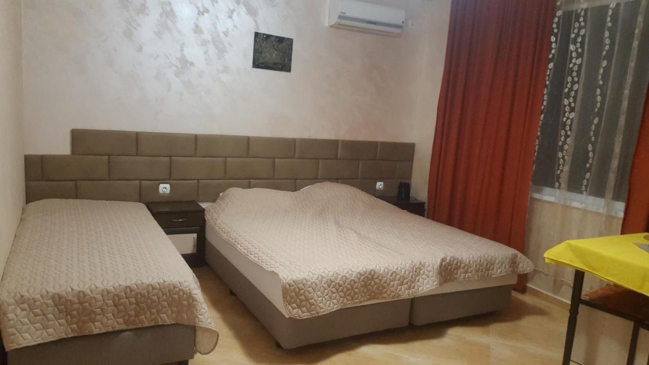 Apartments Dani 포마리 외부 사진