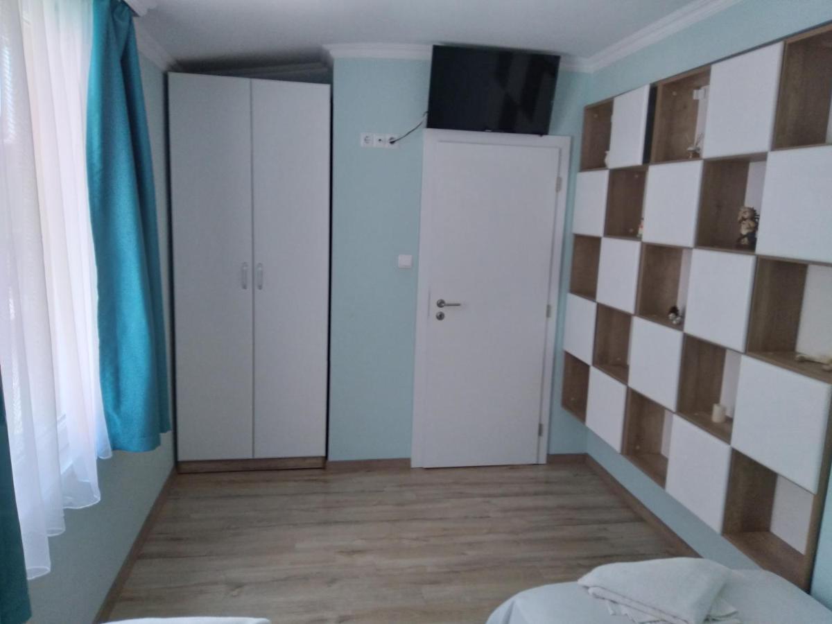 Apartments Dani 포마리 외부 사진